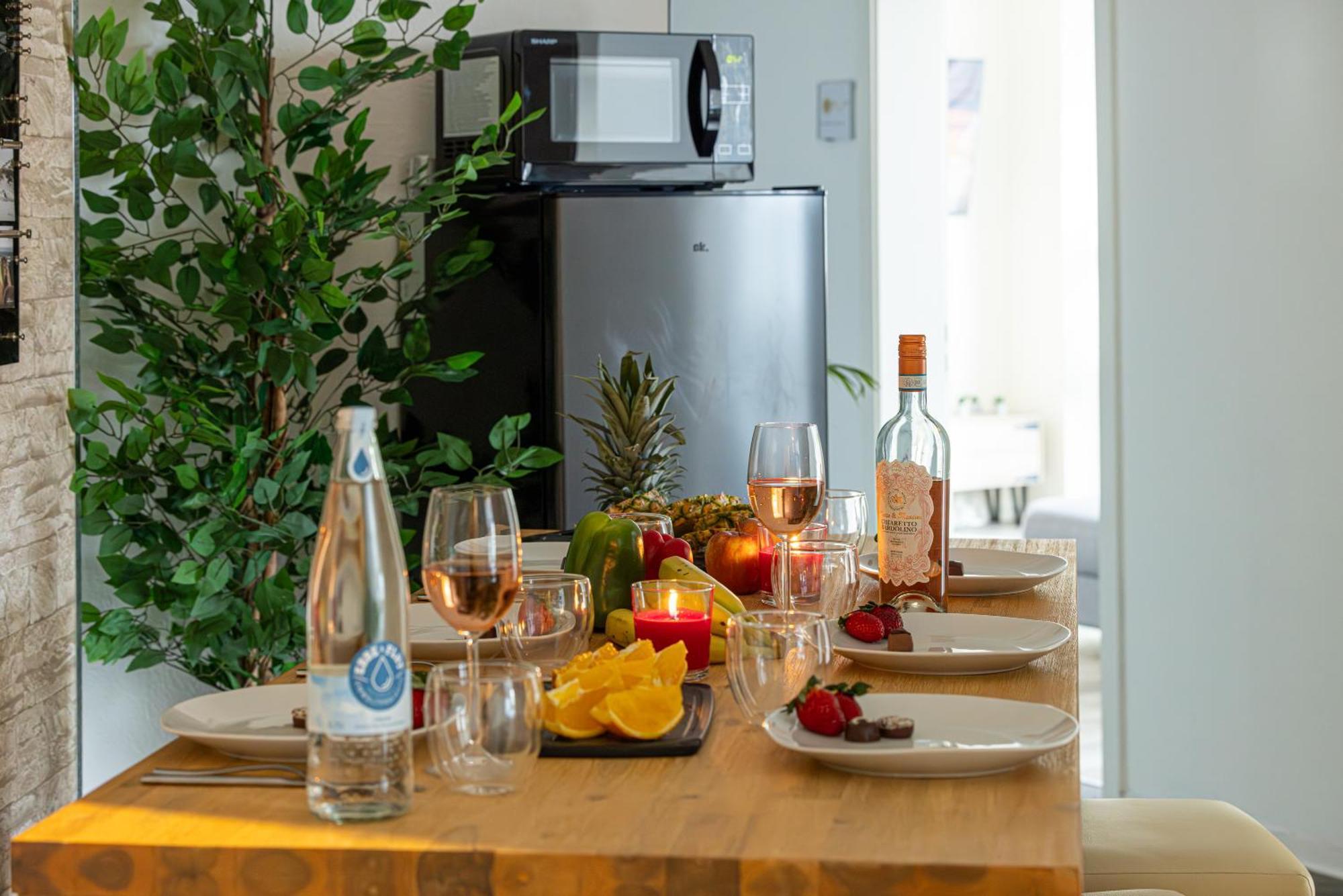 Luxus City Apartment Sauna Balkon Kueche Zentral Rostock Luaran gambar